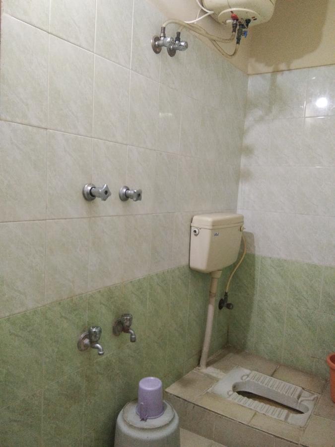 Veekay Tourist Home Бангалор Екстериор снимка